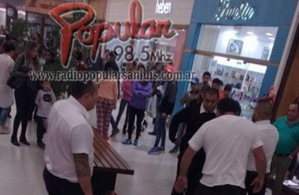 Intentó robar un auto y casi lo linchan en un shopping de San Luis
