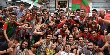 Club Neptunia Gualeguaychú\nCrédito: Federación de Básquet de Entre Ríos