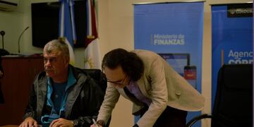 Se firmaron convenios para promover la práctica deportiva en Córdoba\u002E