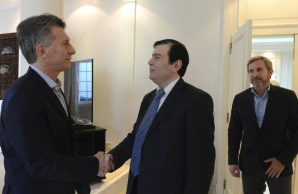 El mendocino que renunció a su banca para ser gobernador