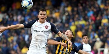 Gastón Reniero no logró marcar diferencias ante la defensa canalla\u002E (@afa)