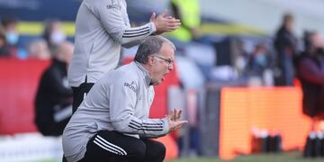 Marcelo Bielsa (Photo by CARL RECINE / POOL / AFP)