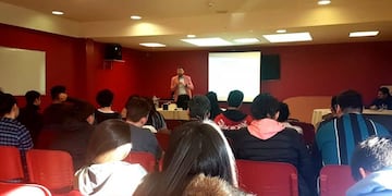 Charlas sobre Grooming para docentes y estudiantes de Zona Norte