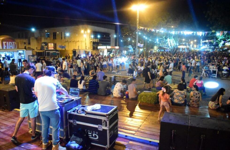 Multitudinaria concurrencia tuvo la nueva edición del Oktoberfest