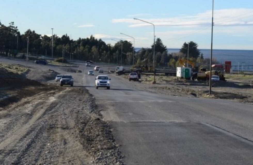 Hoy cortan el tránsito en el Camino del Centenario por arreglos