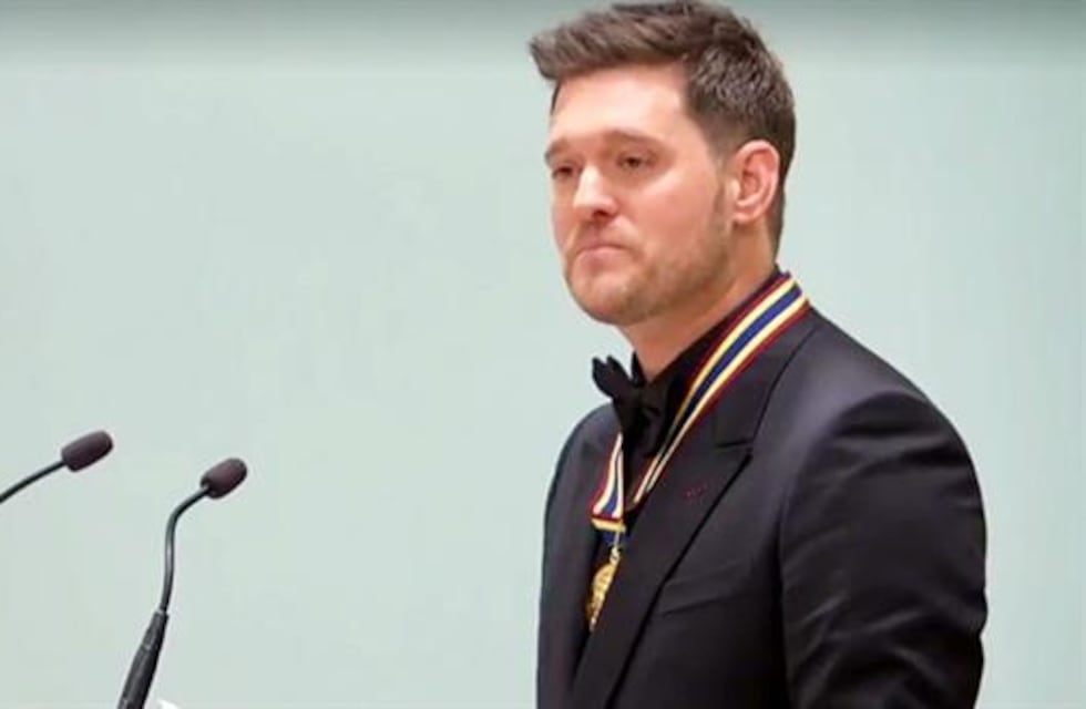 Michael Bublé se emocionó en su primera aparición pública tras la enfermedad de su hijo Noah