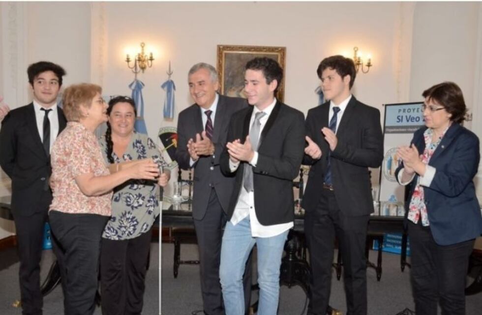 Recibe respaldo oficial el proyecto jujeño de lentes inteligentes