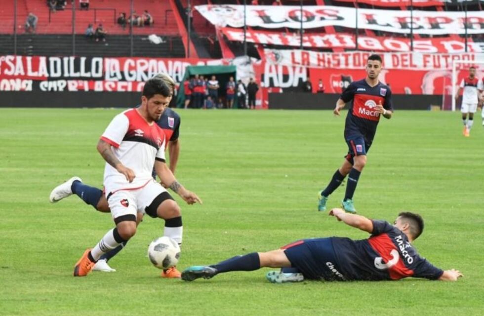 Newell's anunció la desvinculación del hermano del "Kun" Agüero