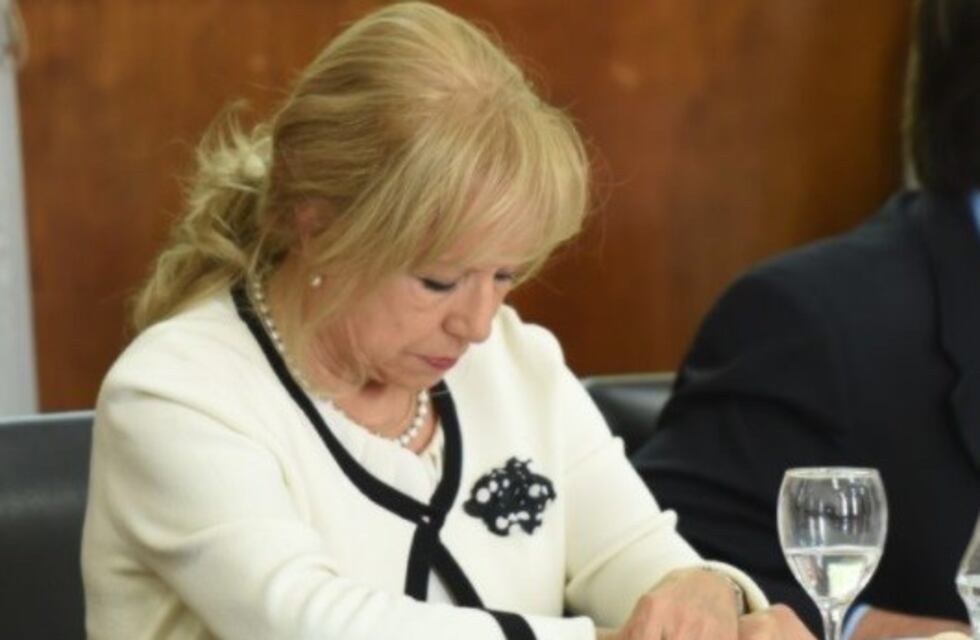 Fiscal viajera: rechazaron el pedido de seguir cobrando el 50% del sueldo