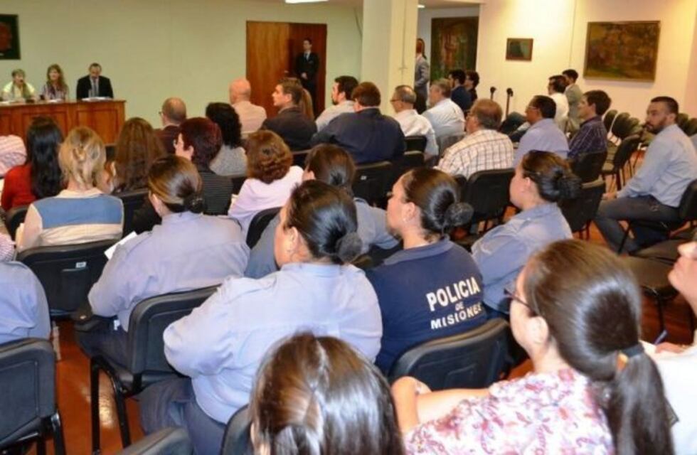 Policías de Misiones se capacitaron sobre violencia familiar