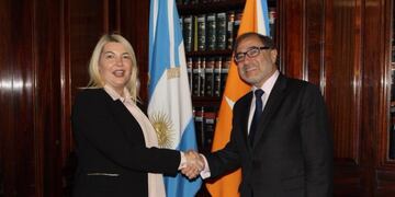 Rosana Bertone - Jorge Argüello