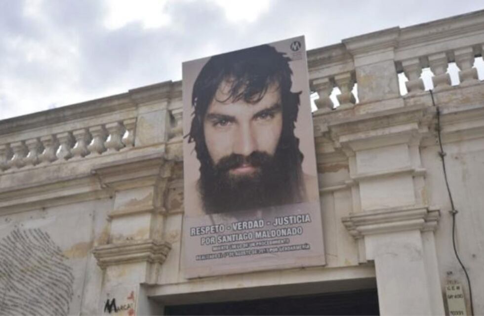 Sacaron el cartel de Santiago Maldonado del Archivo de la Memoria
