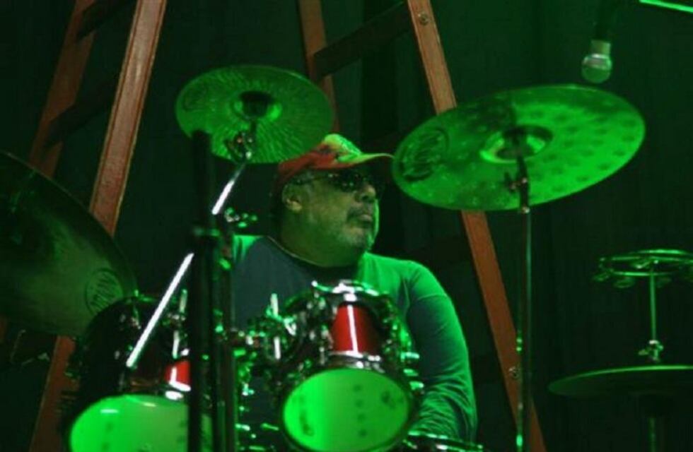 Falleció el músico rosarino Omar Pogonza