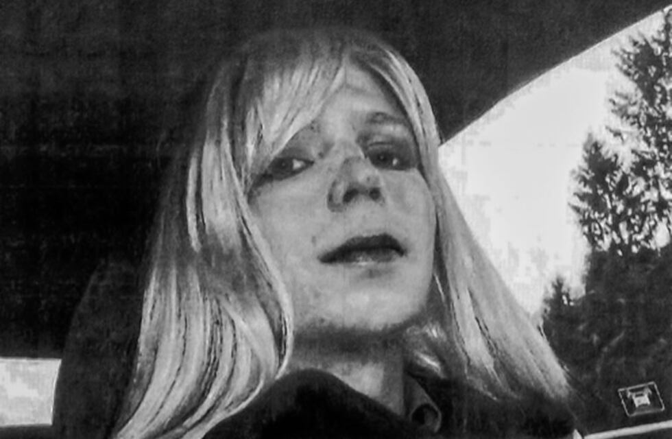 Liberaron a Chelsea Manning, la militar transexual que filtró 700.000 documentos a WikiLeaks
