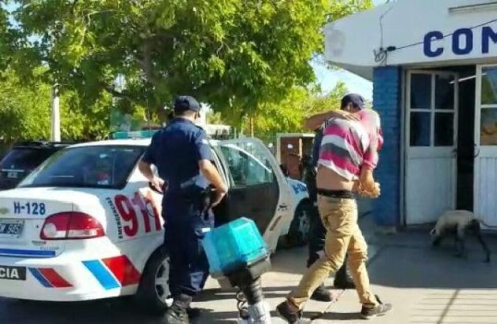 Investigan misterioso vehículo del gobierno de Santa Cruz que nadie sabía que existía