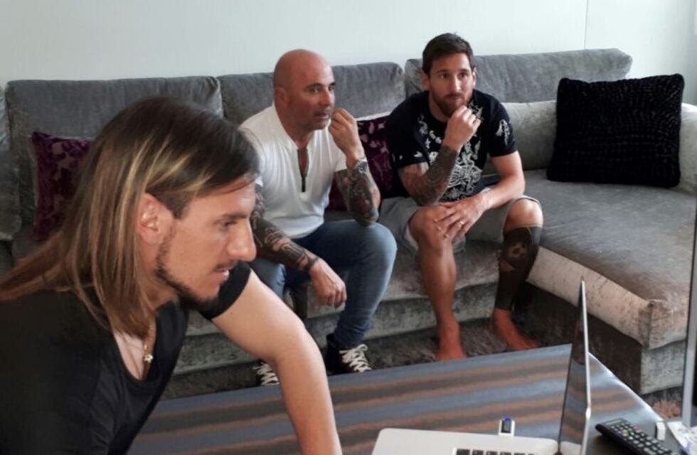 Jorge Sampaoli explicó por qué se reunió con los jugadores en Europa