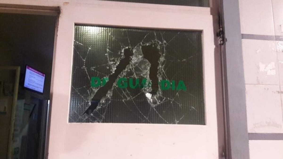 Destrozos en el Hospital Municipal