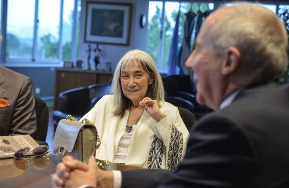 Presentaron en la UNCuyo un libro sobre Borges y su relación con la criminalidad