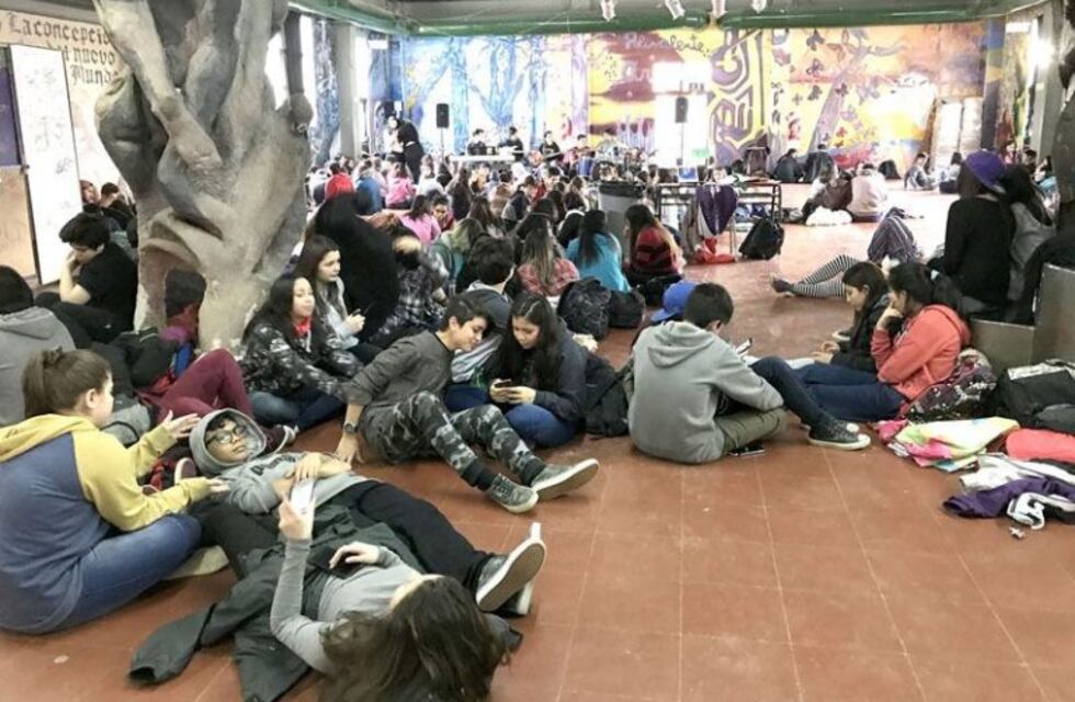 Repudian y piden la renuncia de un funcionario fueguino