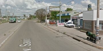 El robo se produjo en inmediaciones de avenida Savio y Acevedo\u002E (Street View)