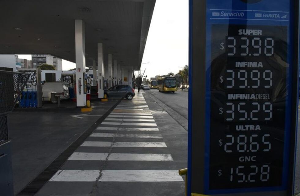 Cuánto costará llenar el tanque en San Nicolás con el nuevo incremento de la nafta