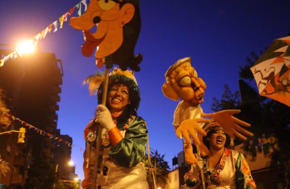 ¡A bailar! Estos son todos los barrios y plazas donde habrá corsos del Carnaval Porteño