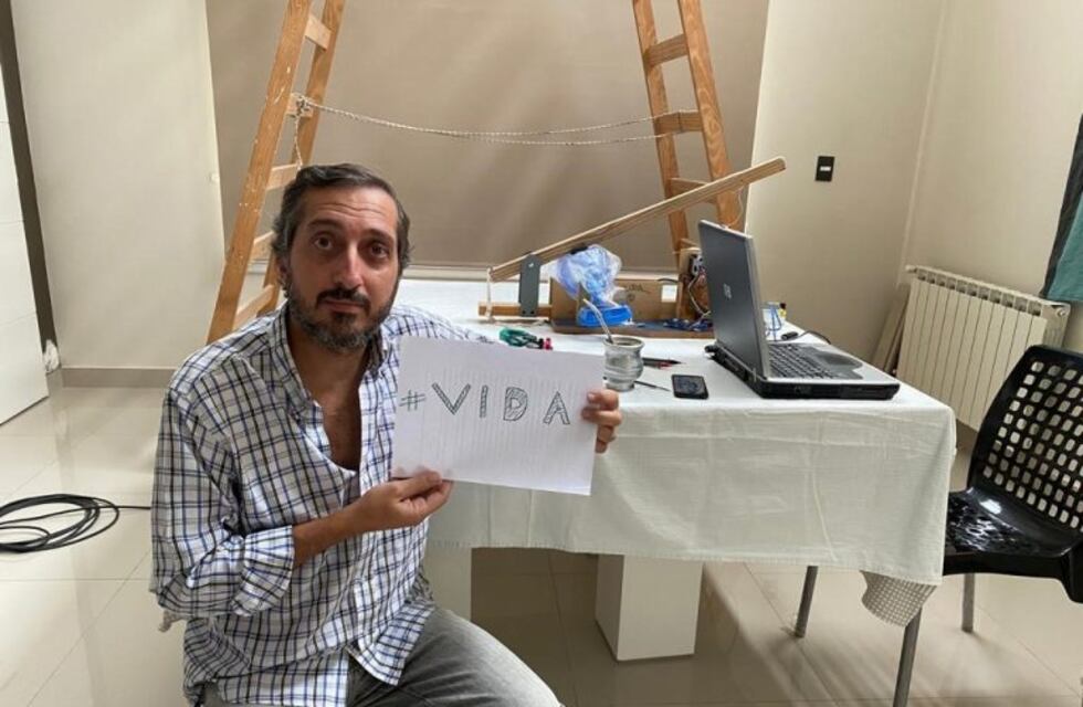 Un ingeniero en electrónica salteño diseñó un prototipo de respirador artificial