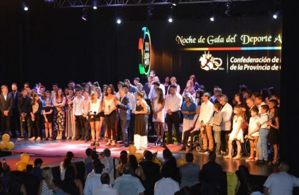 Eberdhart, Berrino y Las Leoncitas cordobesas, los galardones mayores de la Gala del Deporte Amateur