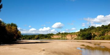 Río Los Sauces en Nono