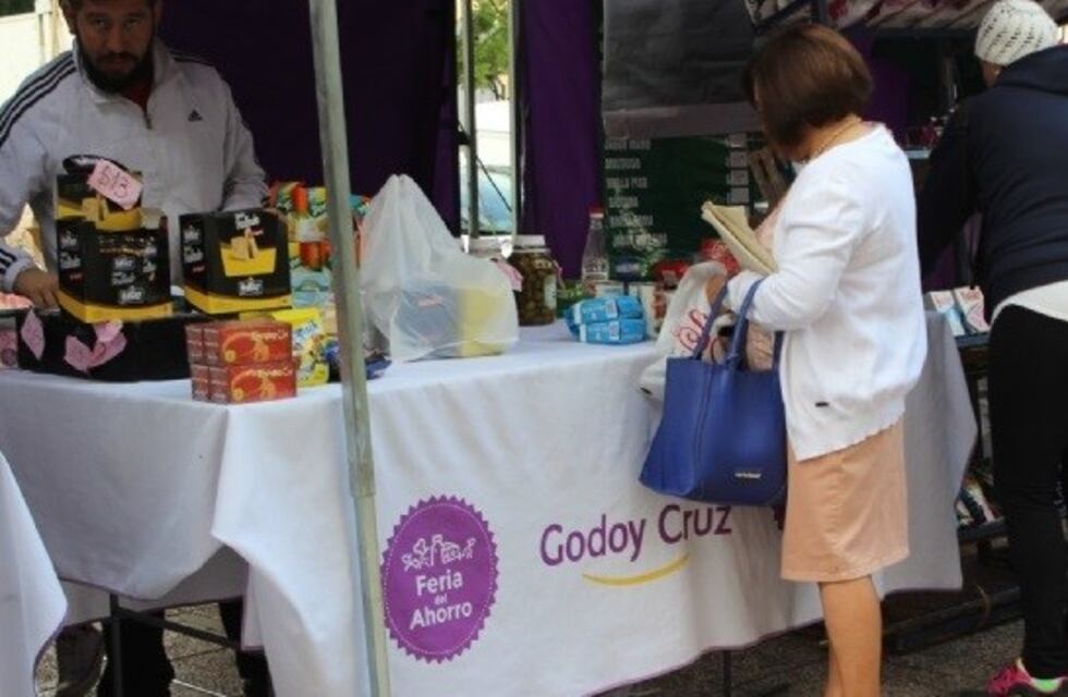 Venderán bolsones de verduras a $50 y kits escolares a $150