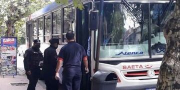 Controles policiales en el primer día del servicio ampliado de Saeta (Policía de Salta)