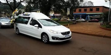 En los velorios de fallecidos por causas ajenas al coronavirus solo 10 personas podrán estar en la sala\u002E