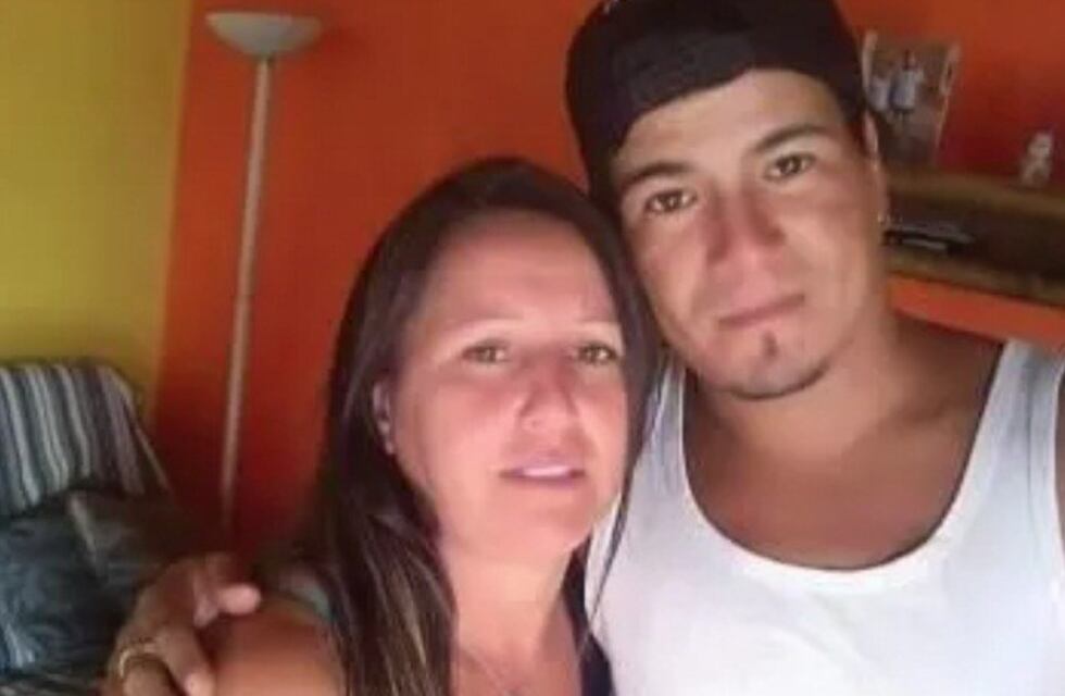Su novia lo apuñaló y a las horas regresó con ella: "Acá con mi tóxica"