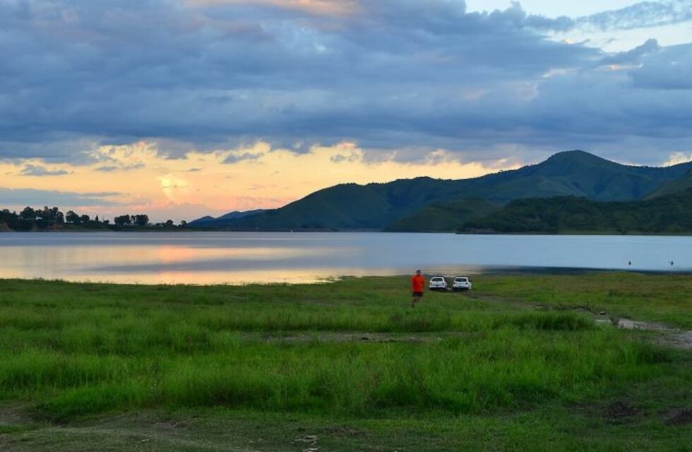 Analizan instalar una central hidroeléctrica en el dique Campo Alegre