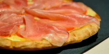 Te invitamos a comer pizza esta semana, ¿te prendés?