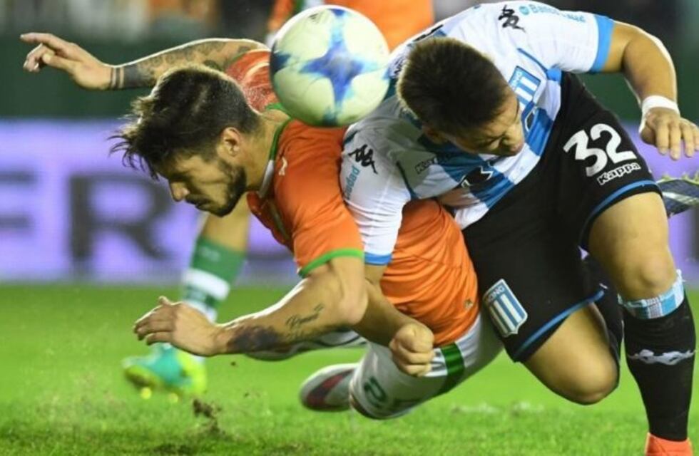 Racing superó 3-1 a Banfield y sueña con la Copa Libertadores
