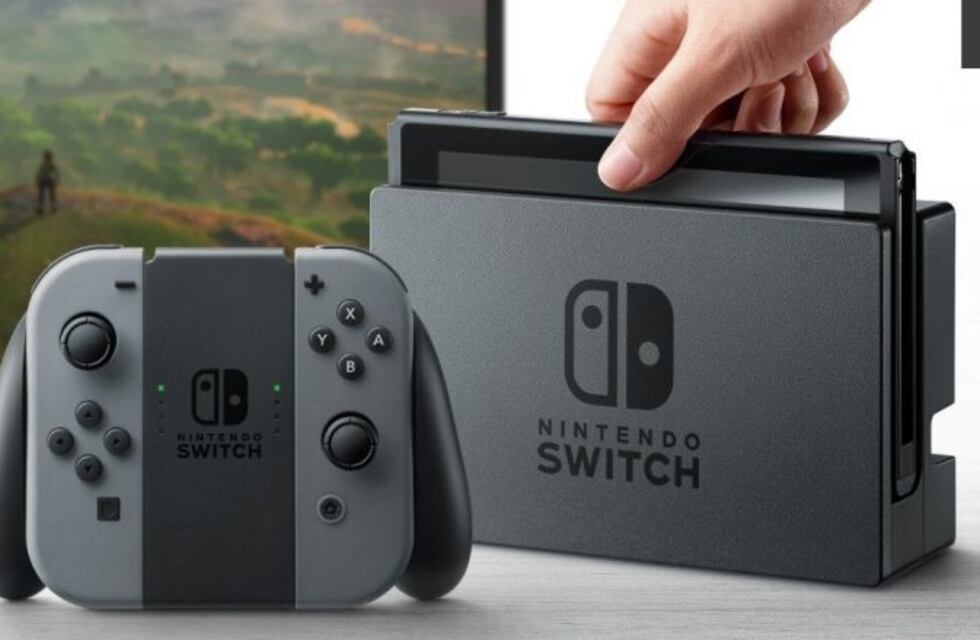 Nintendo lanzó "Switch", la nueva consola portátil que también funciona con una TV