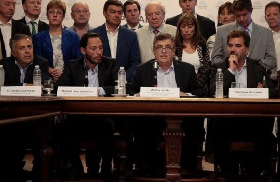 Juntos por el Cambio exige aclaraciones por la obligatoriedad de la App CuidAr