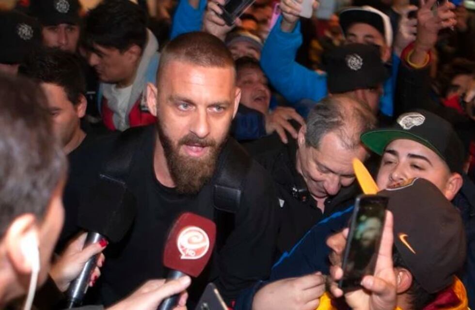 Daniele De Rossi llegó a la Argentina para sumarse a Boca