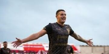 En Belgrano apuntan al goleador Albirrojo, Pablo Vegetti\u002E Pulseada con Instituto\u002E