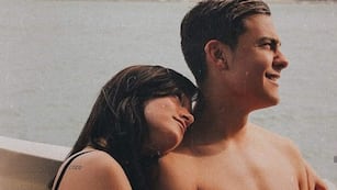 La historia de amor de Dybala y Oriana.
