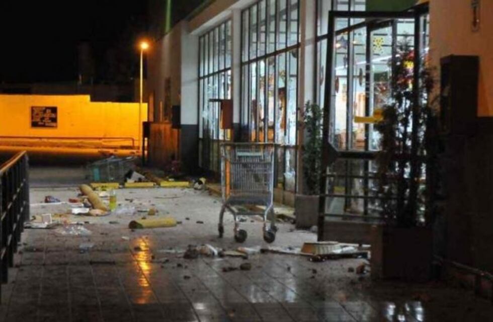 58 policías a juicio por el acuartelamiento de diciembre de 2013 en Córdoba