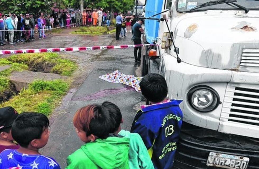 Identificaron al chico que murió al ser arrollado por un camión