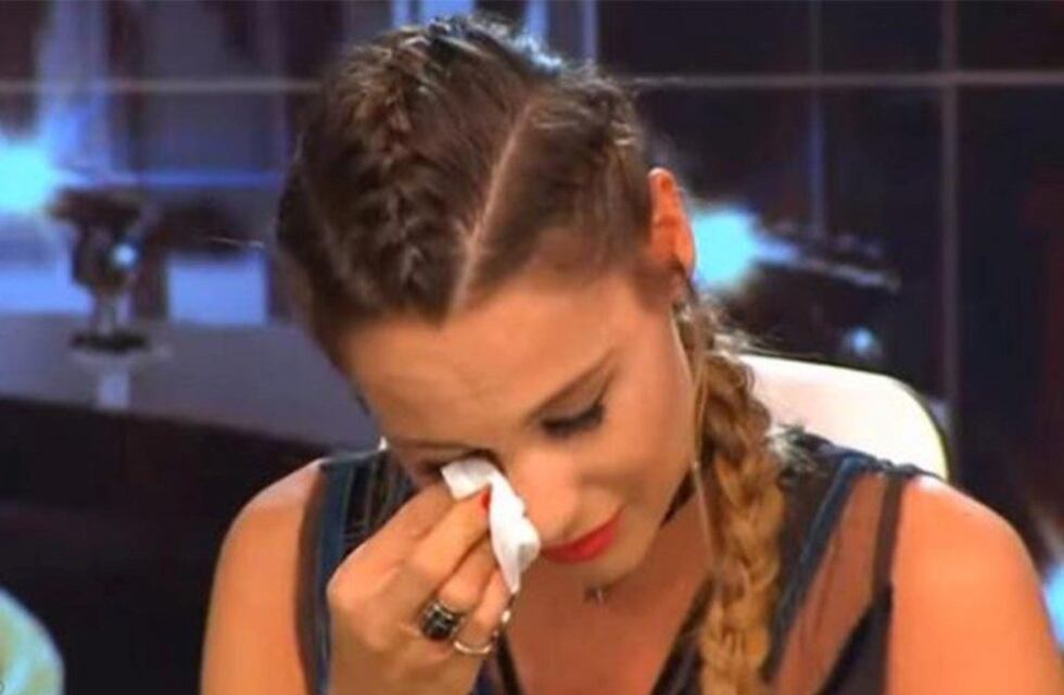 Pampita podría ir a juicio por haber abandonado su programa