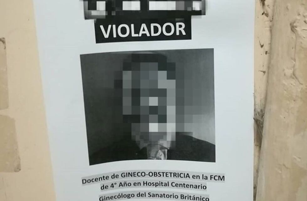 La campaña #Cuéntalo llegó a la Facultad de Medicina con nuevos escraches a docentes rosarinos por acoso