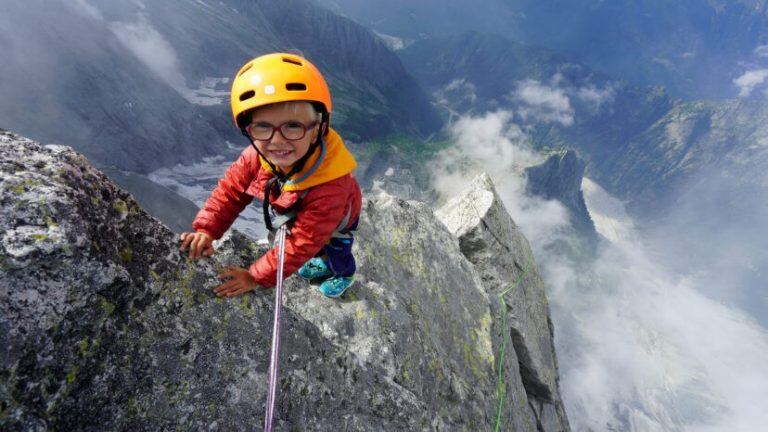 Record de edad escalando montañas (Web)