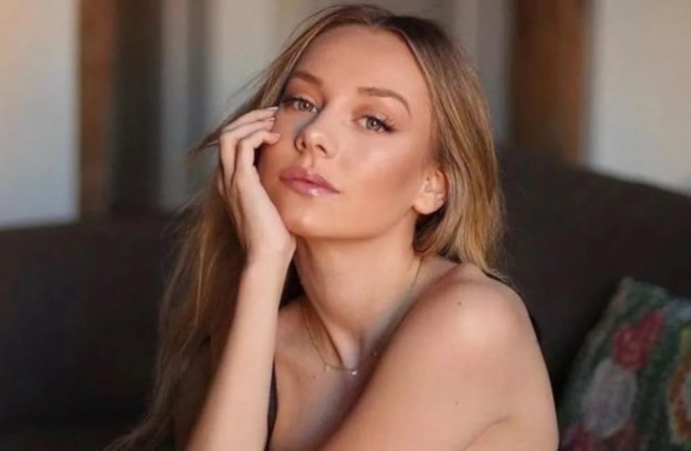 Ester Expósito revolucionó Instagram con una sesión de fotos veraniega