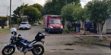 Policía de San Luis trabaja en el lugar donde asesinaron a José Garro