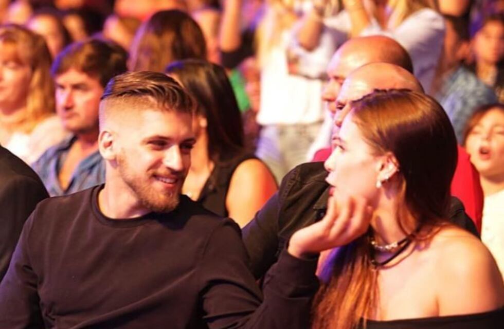 Barbie Vélez "escrachó" a Lucas Rodríguez en el día de su aniversario