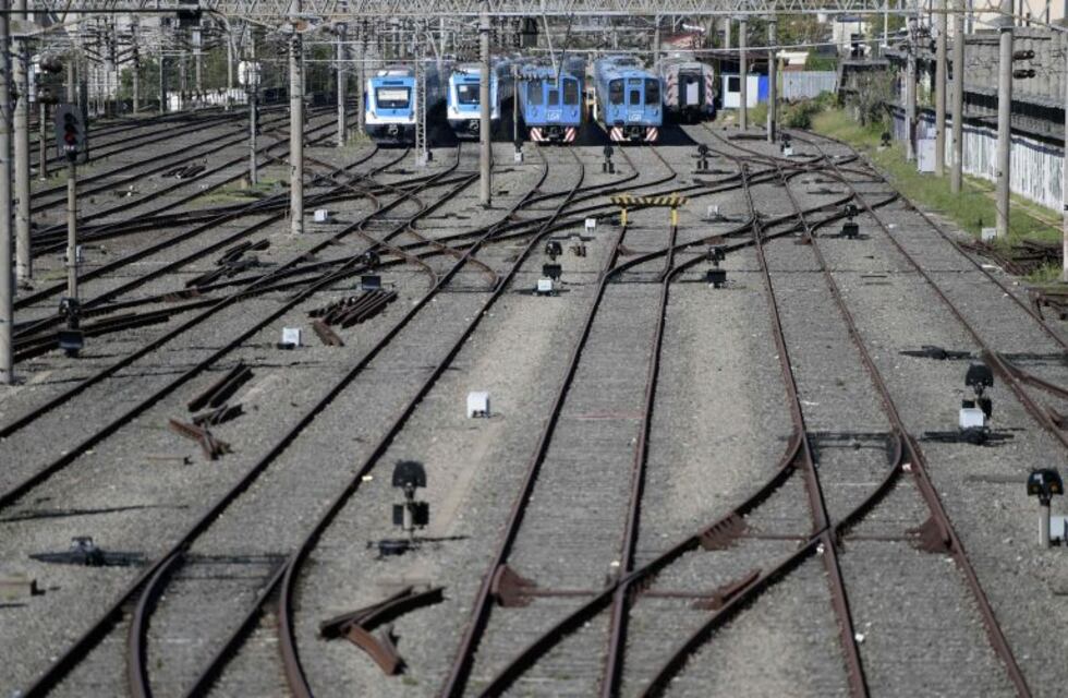 El Ministerio de Transporte podrá clausurar ramales ferroviarios sin necesidad de un decreto presidencial